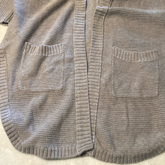 American Eagle Outfitters Long Gray Oversized Cardigan Sweater Small Petite - Picture 7 of 10